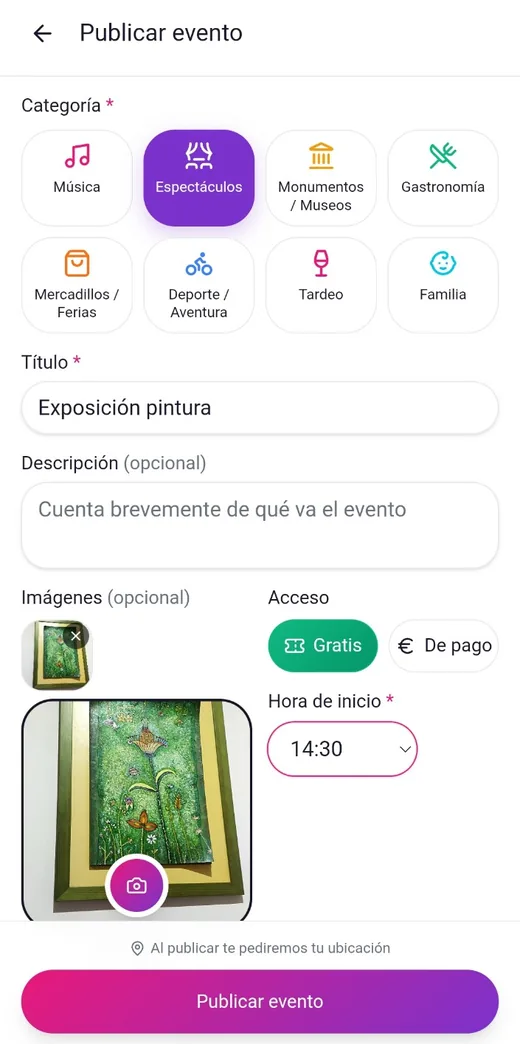 Pantalla para publicar un evento en WannaNow: categoría, título, descripción, imágenes, acceso gratis o de pago y hora de inicio